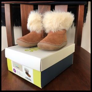 🆕 {OshKosh B’Gosh} Fur Trim Winter Baby Boots